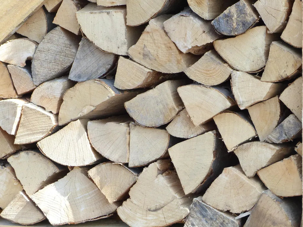 Buchen-Kaminholz 25 cm trocken, ofenfertig – 1 RM / 1,6 SRM Palette (ca. 476 kg)